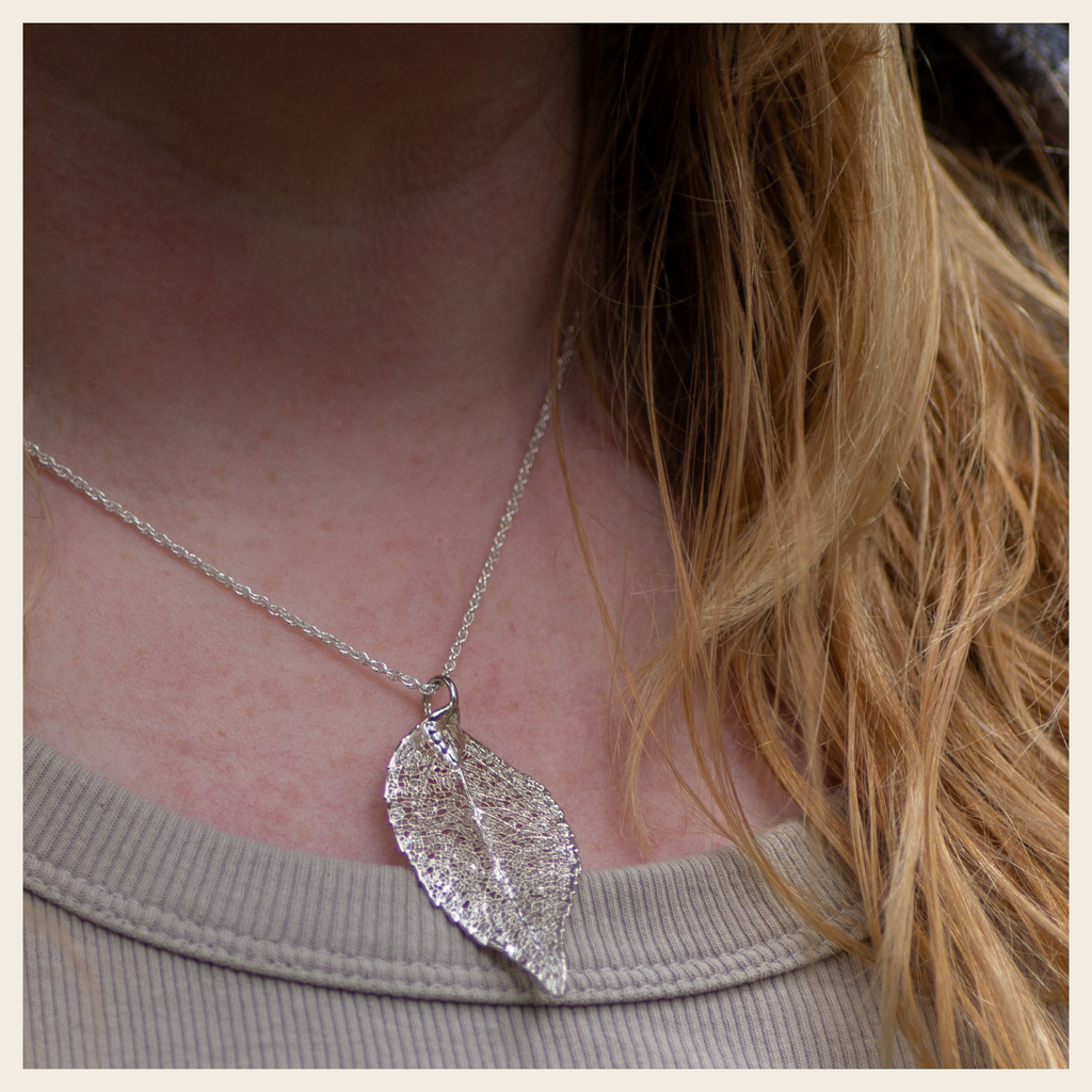 Woodland Leaf Necklace & Earring Set