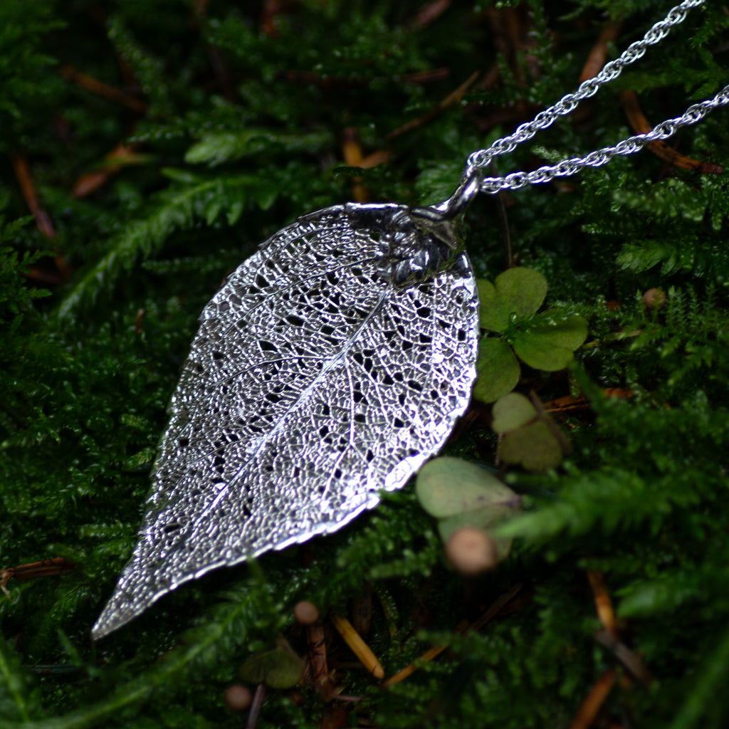 Woodland Leaf Necklace & Earring Set