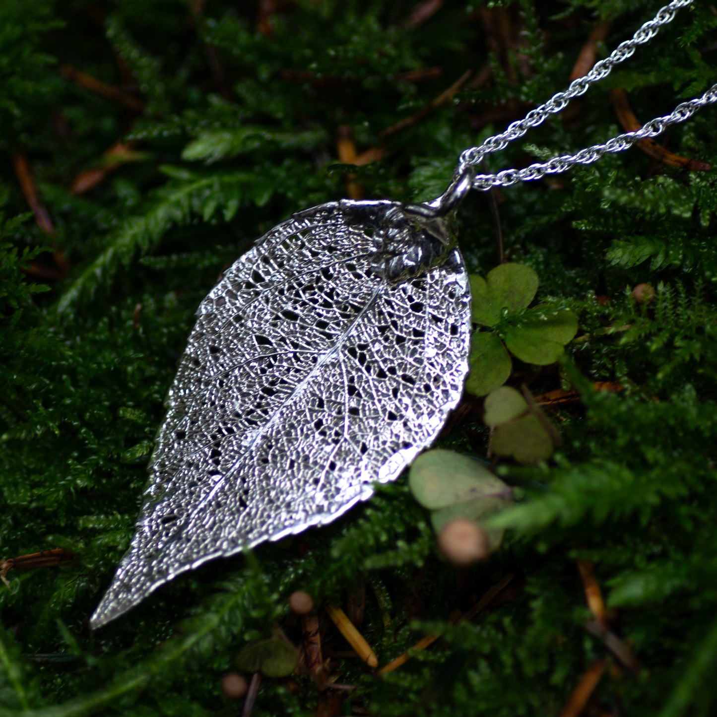 Woodland Leaf Necklace & Earring Set
