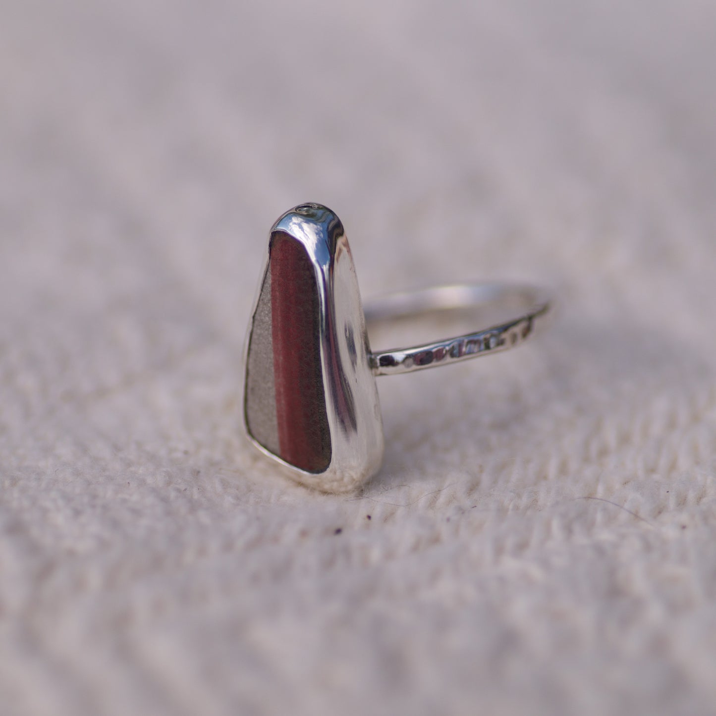 Stripey Red and White Sea Pottery Sterling Silver Ring, Size S/9½ (UK/US)