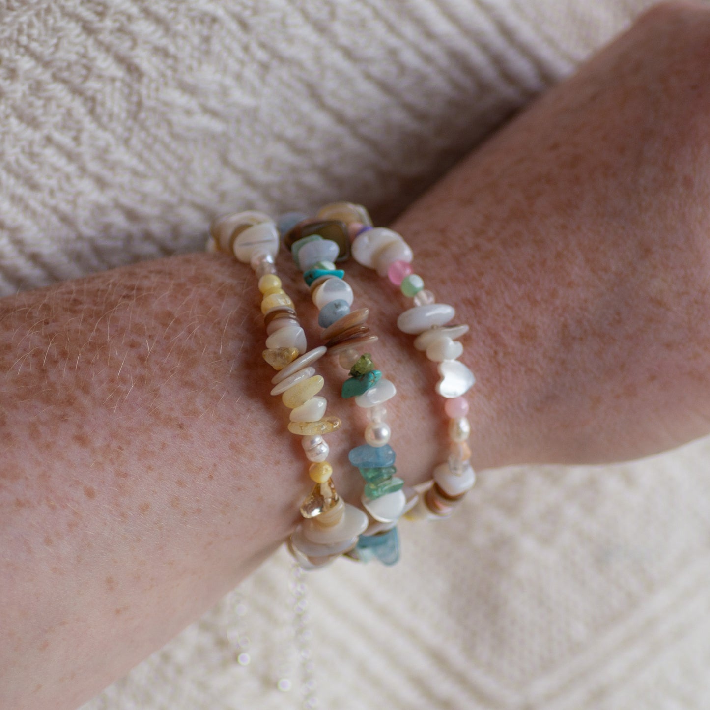 Mother of Pearl Heart Beaded Bracelet