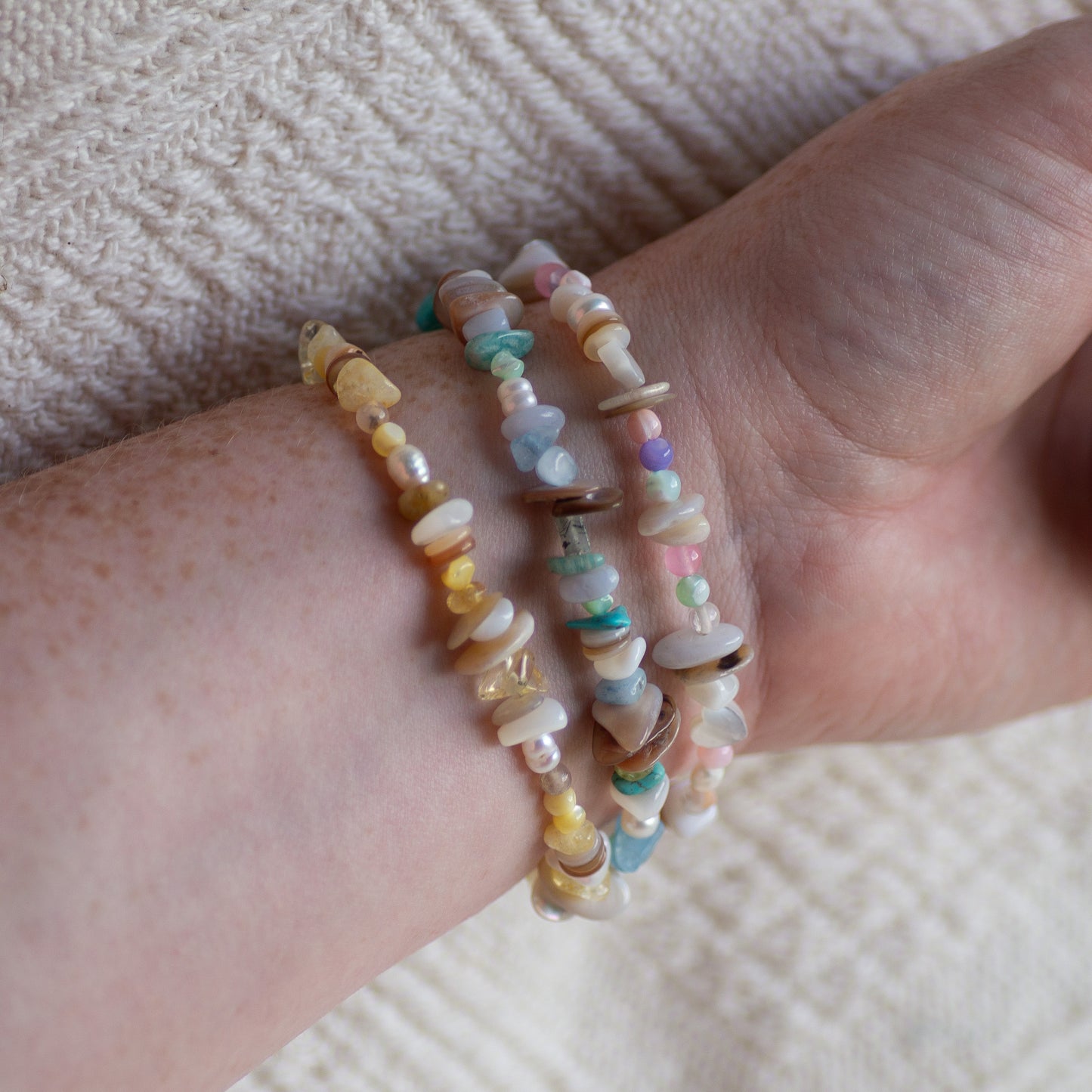 Mother of Pearl Heart Beaded Bracelet